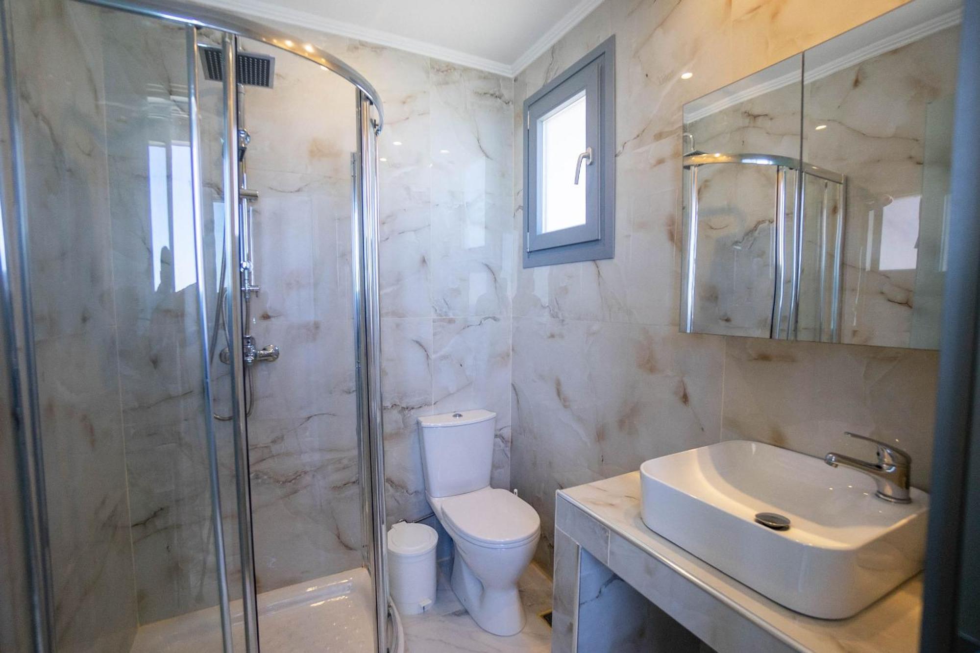 Golden Dolphin Studios & Apartments Аликес Стая снимка